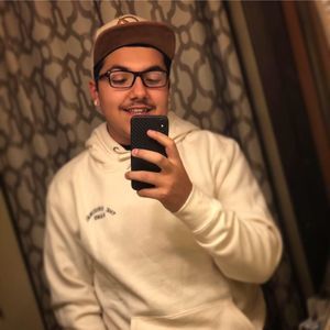 Meet your Posher, Andrew